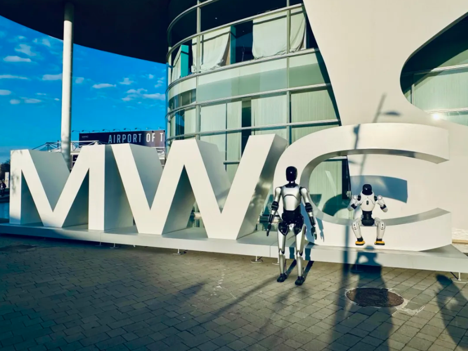 一竞技亮相MWC 2026，代表中国机器人接待西班牙国王